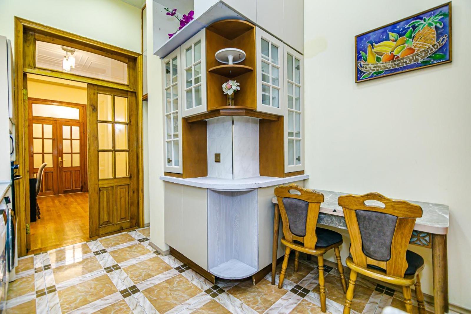 Targovi 2 Room Lux Home Otto Baku Kültér fotó
