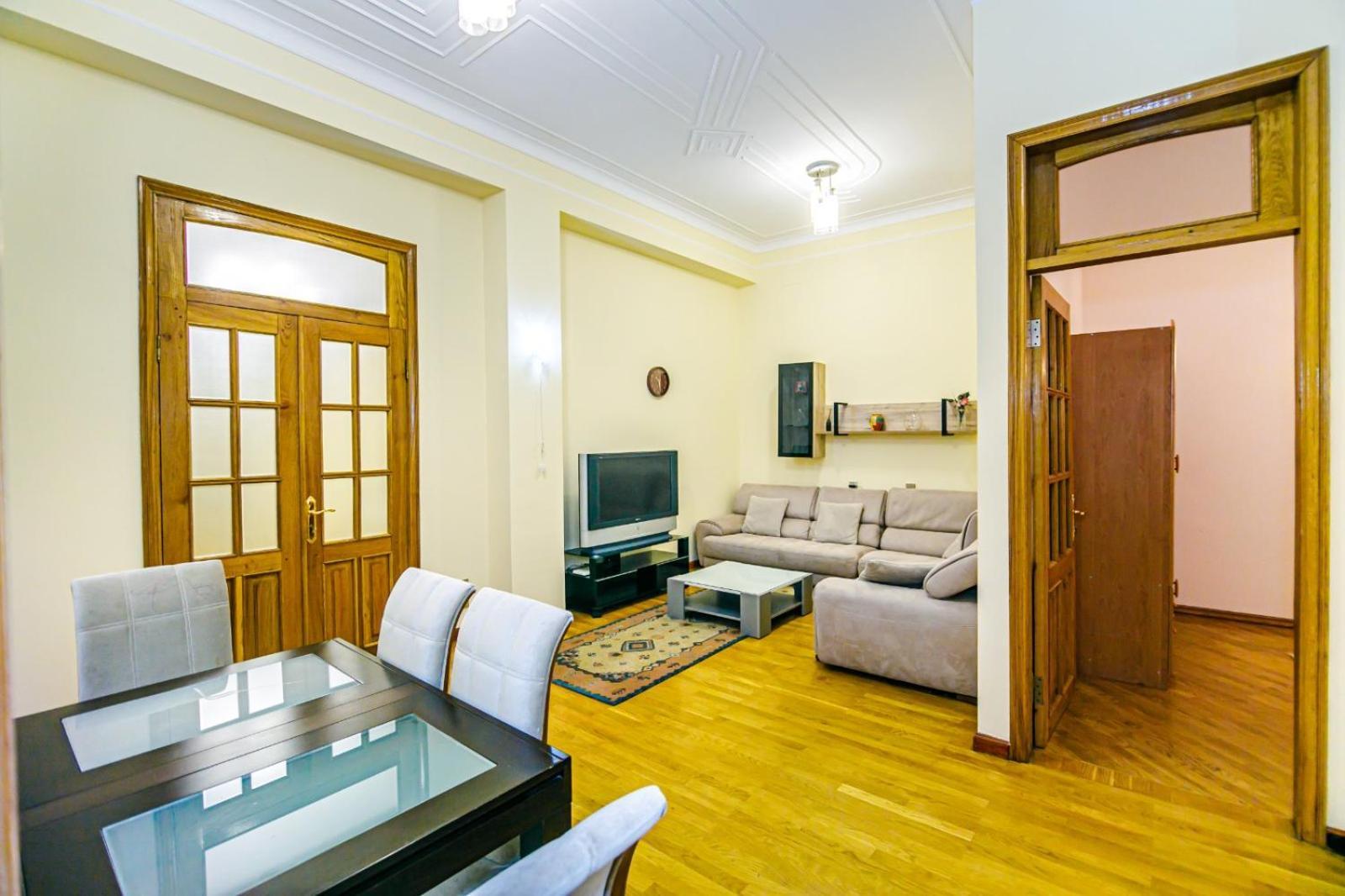 Targovi 2 Room Lux Home Otto Baku Kültér fotó